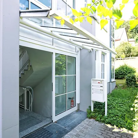Exklusives Penthouse Mit Dachterrasse, Hochwertig Ausgestatteter Küche Mit Dampfgarer, Inklusive 2 Stellplätze Und Fahrradgarage * Kulmbach