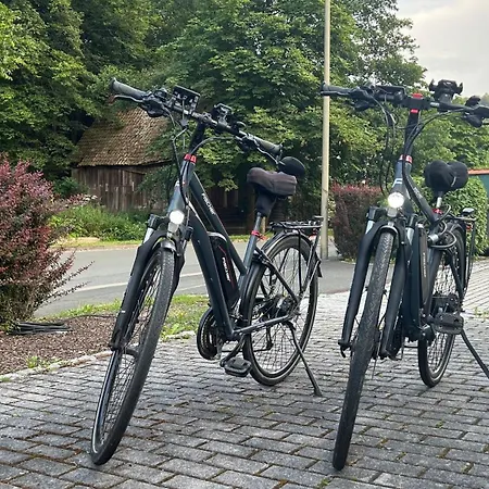 Exklusives Penthouse Mit Dachterrasse, Hochwertig Ausgestatteter Kueche Mit Dampfgarer, Inklusive 2 Stellplaetze Und Fahrradgarage Appartement