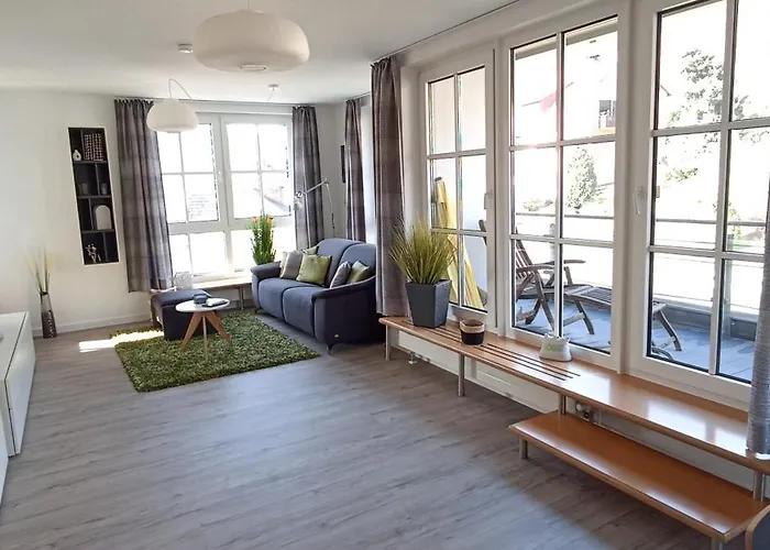 Lejlighed Exklusives Penthouse Mit Dachterrasse, Hochwertig Ausgestatteter Kueche Mit Dampfgarer, Inklusive 2 Stellplaetze Und Fahrradgarage Kulmbach