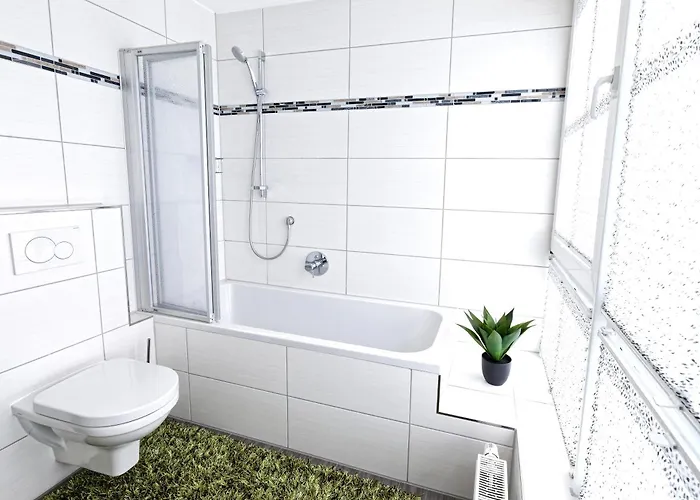 Exklusives Penthouse Mit Dachterrasse, Hochwertig Ausgestatteter Kueche Mit Dampfgarer, Inklusive 2 Stellplaetze Und Fahrradgarage Lejlighed Kulmbach