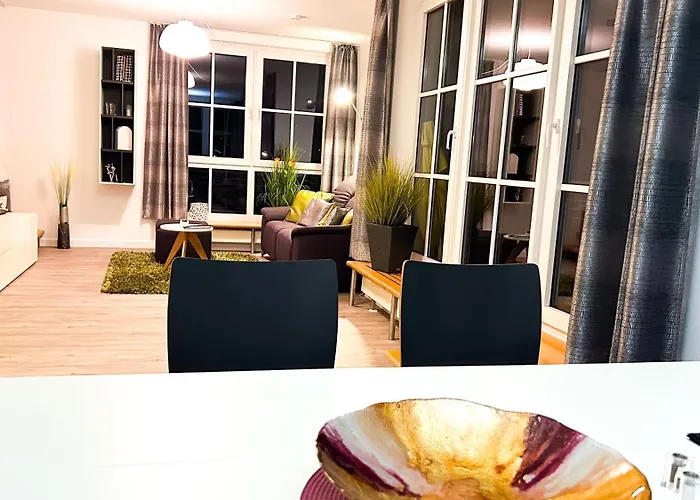 Lejlighed Exklusives Penthouse Mit Dachterrasse, Hochwertig Ausgestatteter Kueche Mit Dampfgarer, Inklusive 2 Stellplaetze Und Fahrradgarage Kulmbach
